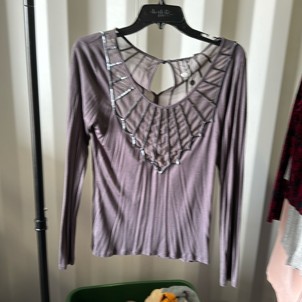 Buckle beaded long sleeve top